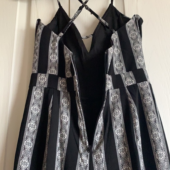 Romper - Picture 5 of 7